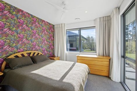 Photo of property in 6 Harrier Place, Amberley, 7410