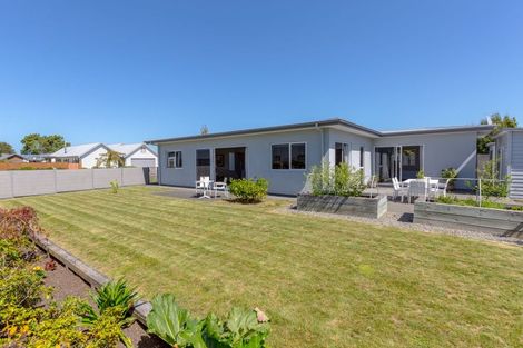 Photo of property in 13 Plains Avenue, Masterton, 5810