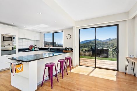 Photo of property in 33 Double Cone Road, Jacks Point, Queenstown, 9371