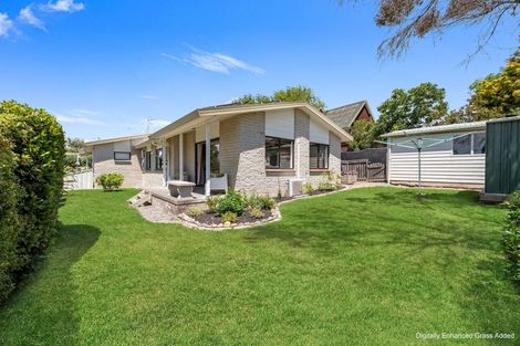 Photo of property in 2/24 Durham Drive, Havelock North, 4130