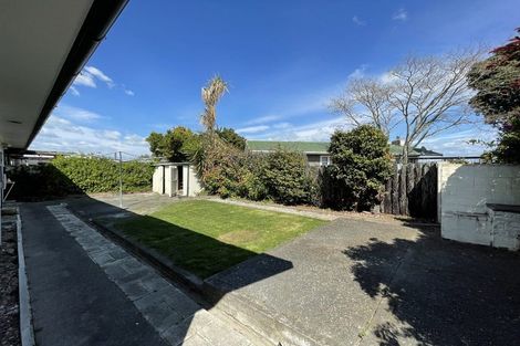 Photo of property in 2 Bennett Place, Onekawa, Napier, 4110