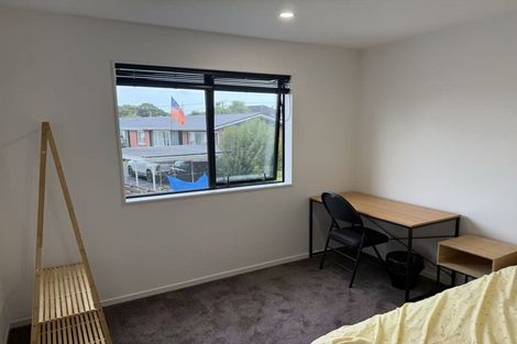 Photo of property in 49b Vera Road, Te Atatu South, Auckland, 0610