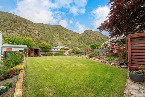 Photo of property in 4 Grey Street, Kurow, 9435