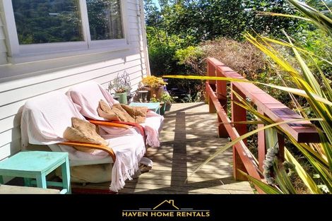 Photo of property in 30 Mark Avenue, Paparangi, Wellington, 6037