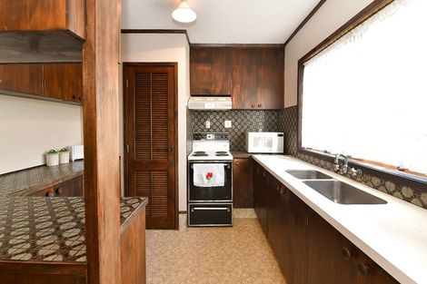 Photo of property in 47 Stapleford Crescent, Browns Bay, Auckland, 0630