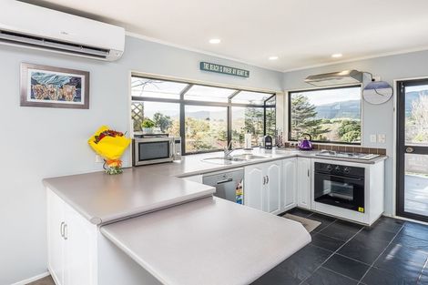 Photo of property in 22a Kiwi Road, Raumati Beach, Paraparaumu, 5032