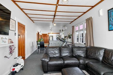 Photo of property in 17 Massey Street, Westown, New Plymouth, 4310