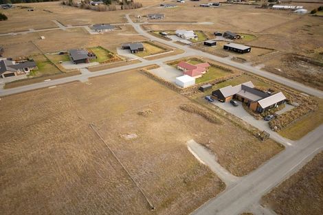 Photo of property in 15 Tussock Crescent, Twizel, 7901
