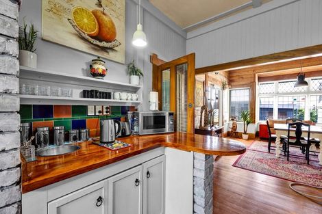 Photo of property in 13 Albion Street, Hawera, 4610