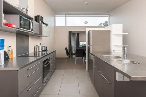 Photo of property in 15/2 Onslow Road, Khandallah, Wellington, 6035