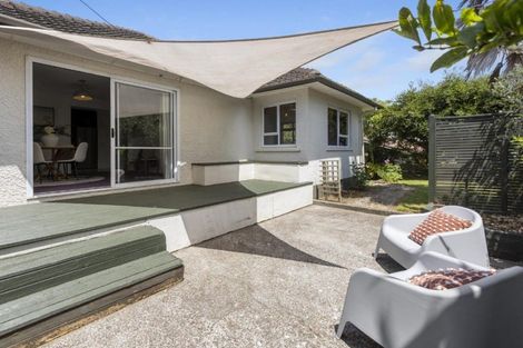 Photo of property in 475a Saint Aubyn Street, Moturoa, New Plymouth, 4310