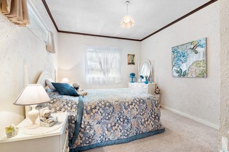 Photo of property in 530 Beach Road, Murrays Bay, Auckland, 0630