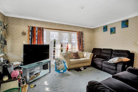 Photo of property in 27 Rosehill Drive, Rosehill, Papakura, 2113