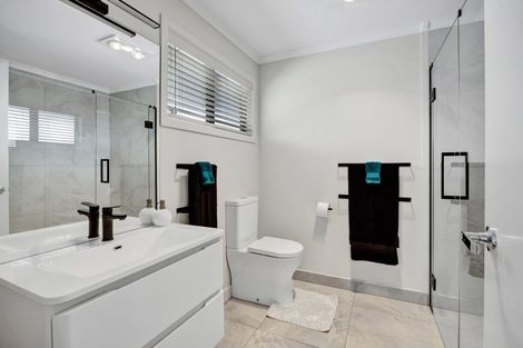 Photo of property in 36a Fox Street, Opunake, 4616