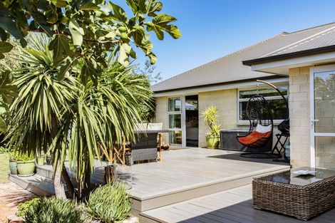 Photo of property in 24 Carmichael Street, Rangiora, 7400