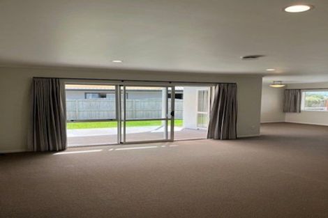 Photo of property in 73 Solomon Street, Brookfield, Tauranga, 3110