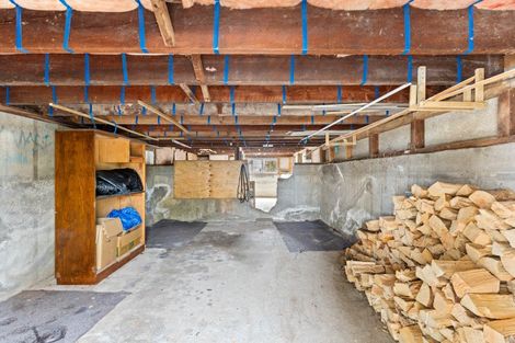 Photo of property in 13 York Crescent, Westown, New Plymouth, 4310