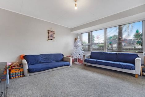 Photo of property in 91 Arimu Road, Papakura, 2110