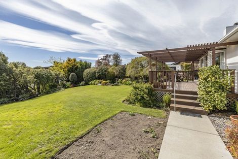 Photo of property in 4b Canberra Place, Redwood, Christchurch, 8051