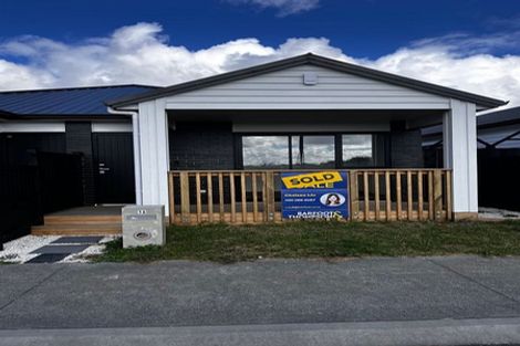 Photo of property in 14 Auranga Drive, Karaka, Papakura, 2113