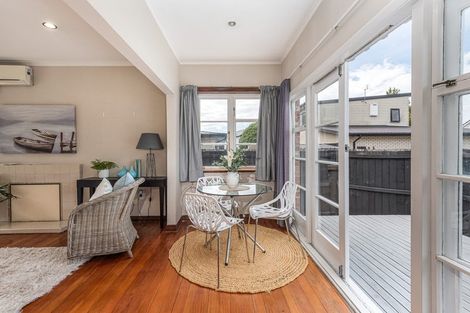 Photo of property in 6 Tika Street, Riccarton, Christchurch, 8041