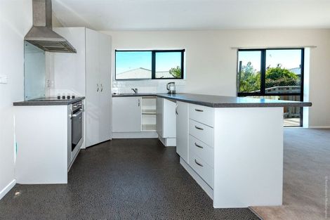 Photo of property in 68 Pacific Road, North New Brighton, Christchurch, 8083