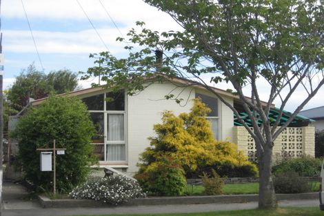 Photo of property in 57 Martbern Crescent, Bishopdale, Christchurch, 8053