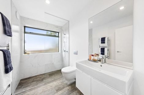 Photo of property in 38 Takahe Road, Titirangi, Auckland, 0604