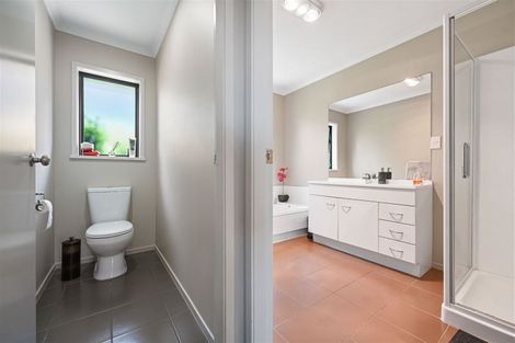 Photo of property in 12 Rosewood Court, Huntington, Hamilton, 3210