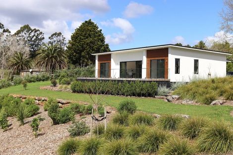Photo of property in 4 Oak Rise, Kerikeri, 0230