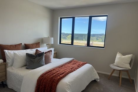 Photo of property in 9 Octans Road, Westgate, 0814