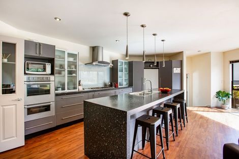 Photo of property in 26 Port Lane, Whitby, Porirua, 5024