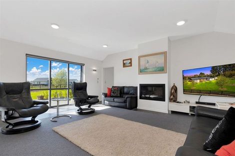 Photo of property in 6 Hallfield Drive, Ohoka, Kaiapoi, 7692