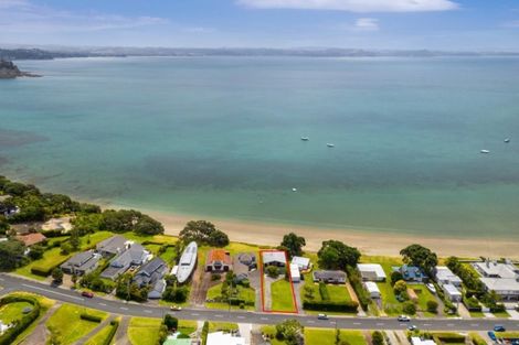 Photo of property in 66 Tindalls Bay Road, Tindalls Beach, Whangaparaoa, 0930