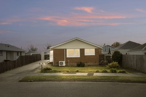 Photo of property in 49 Charnwood Crescent, Bishopdale, Christchurch, 8051