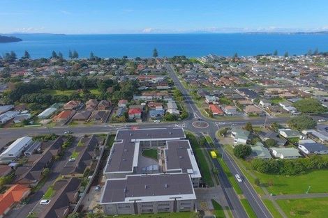 Photo of property in 204/252 Centreway Road, Orewa, 0931