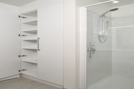 Photo of property in Riverena Flats, 377 Barbadoes Street, Christchurch Central, Christchurch, 8011
