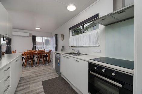 Photo of property in 8 Gill Drive, Kawakawa, 0210