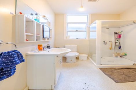 Photo of property in 165 Forth Street, North Dunedin, Dunedin, 9016