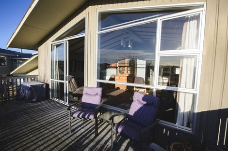 Photo of property in 8 Saint Andrew Place, Balclutha, 9230