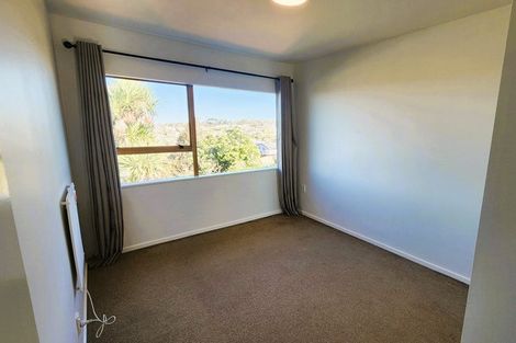 Photo of property in 1/6 Stredwick Drive, Torbay, Auckland, 0630