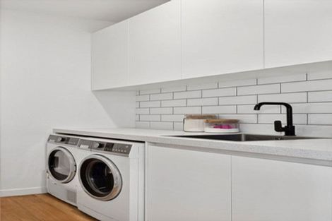 Photo of property in Luggate Park, 17 Cooper Crescent, Luggate, Cromwell, 9383