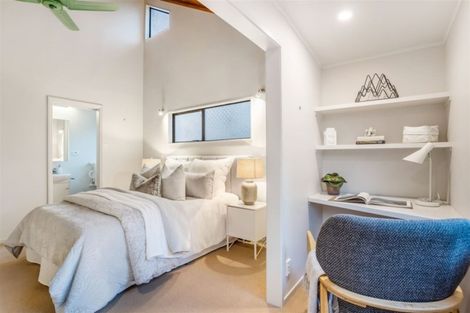 Photo of property in 1/31 Corunna Road, Milford, Auckland, 0620