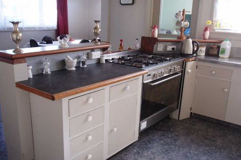 Photo of property in 10 Michael Street, Waimate, 7924