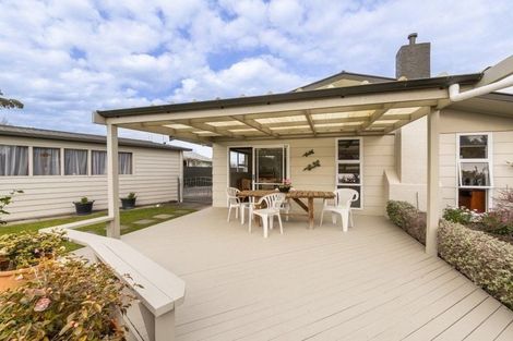 Photo of property in 14 Ferndale Place, Feilding, 4702