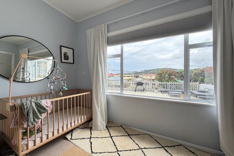 Photo of property in 177 Coutts Street, Rongotai, Wellington, 6022