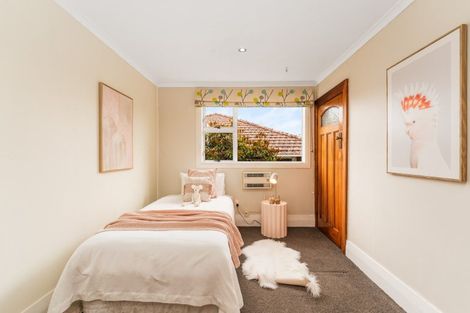 Photo of property in 21 Grandview Crescent, Opoho, Dunedin, 9010