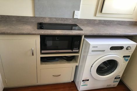 Photo of property in 10 Barberry Grove, Maungaraki, Lower Hutt, 5010