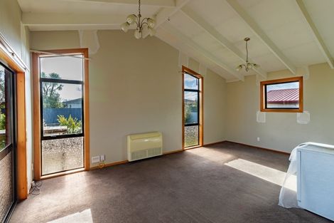 Photo of property in 3 Coates Place, Rangiora, 7400
