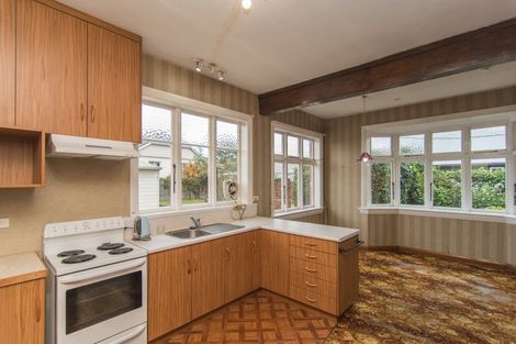 Photo of property in 42 Oxford Street, West End, Timaru, 7910